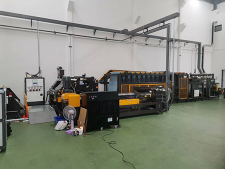 Клиент из Бангкока: Модернизация линии производства самоклеящейся  бутилкаучуковой мембраны