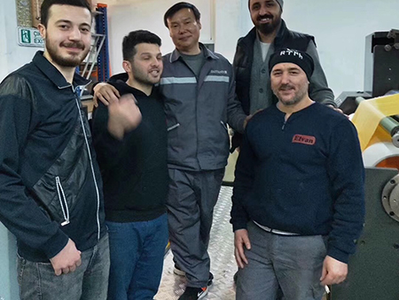 Модернизация оборудования для нанесения клея расплава на заказ для российского клиента